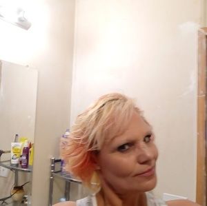 Meet your Posher, Penny